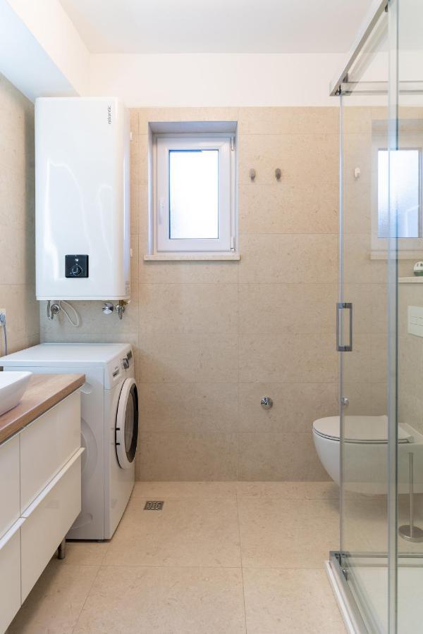 Pepper Penthouse - Luxurious Duplex Apartment, 50M From The Bacvice Sand Beach Σπλιτ Εξωτερικό φωτογραφία